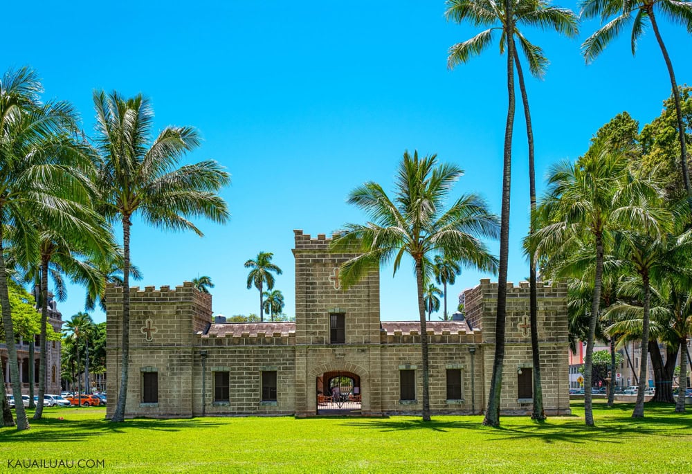 iolani palace